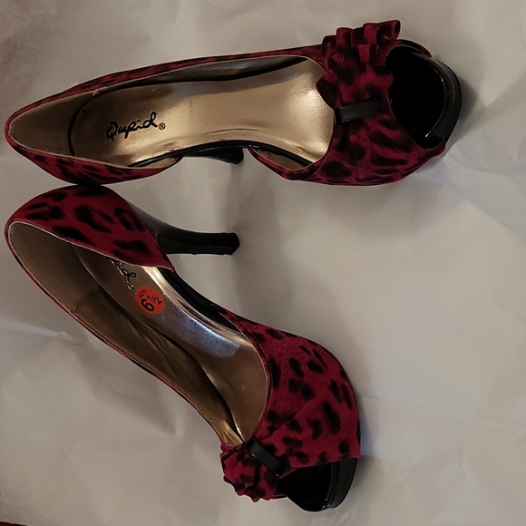 Qupid Fuchsia Leopard Print High Heels Pin Up 6.5 - Picture 4 of 7